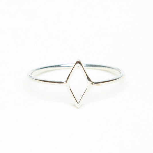 Marquise dainty ring