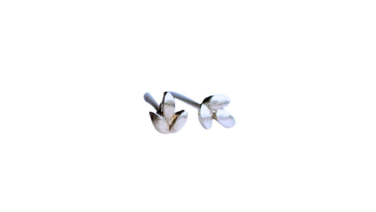 Leaf studs